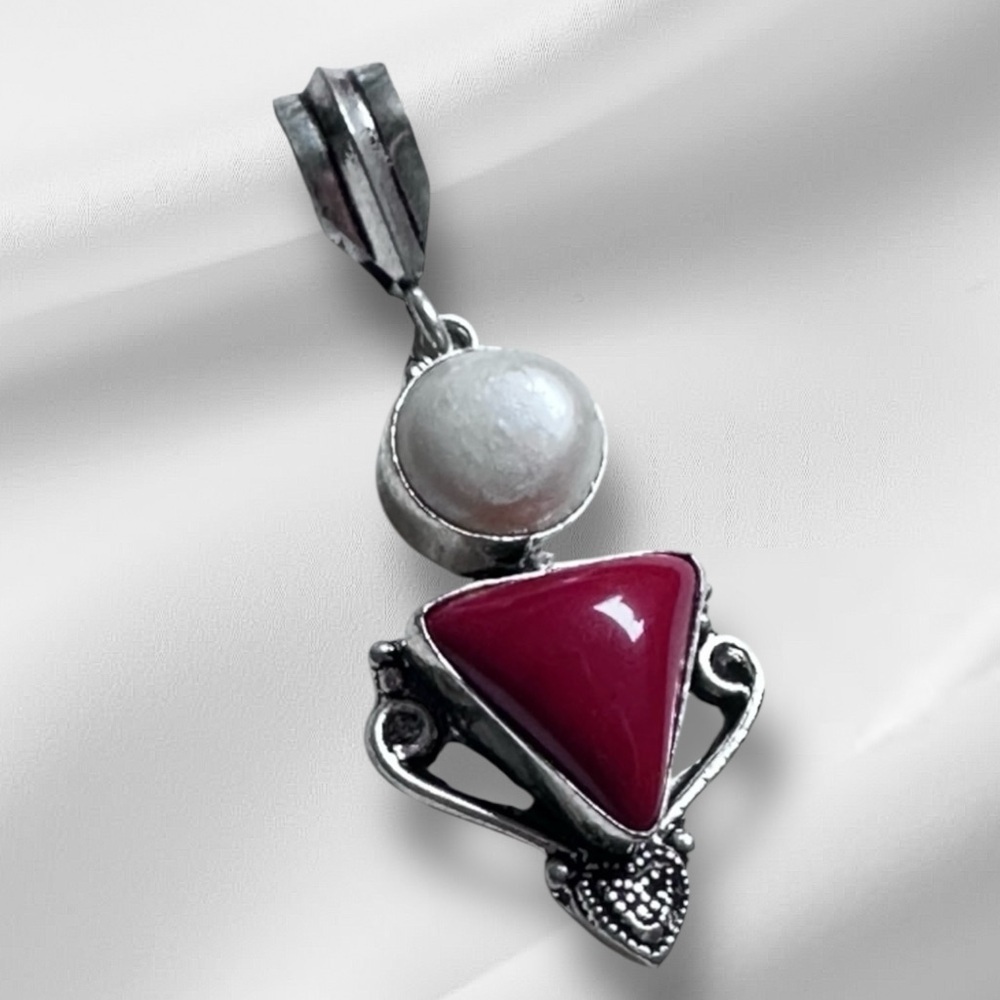 Hand Crafted Pendant RED CORAL Triangle and Pearl High Polished Silver Tone